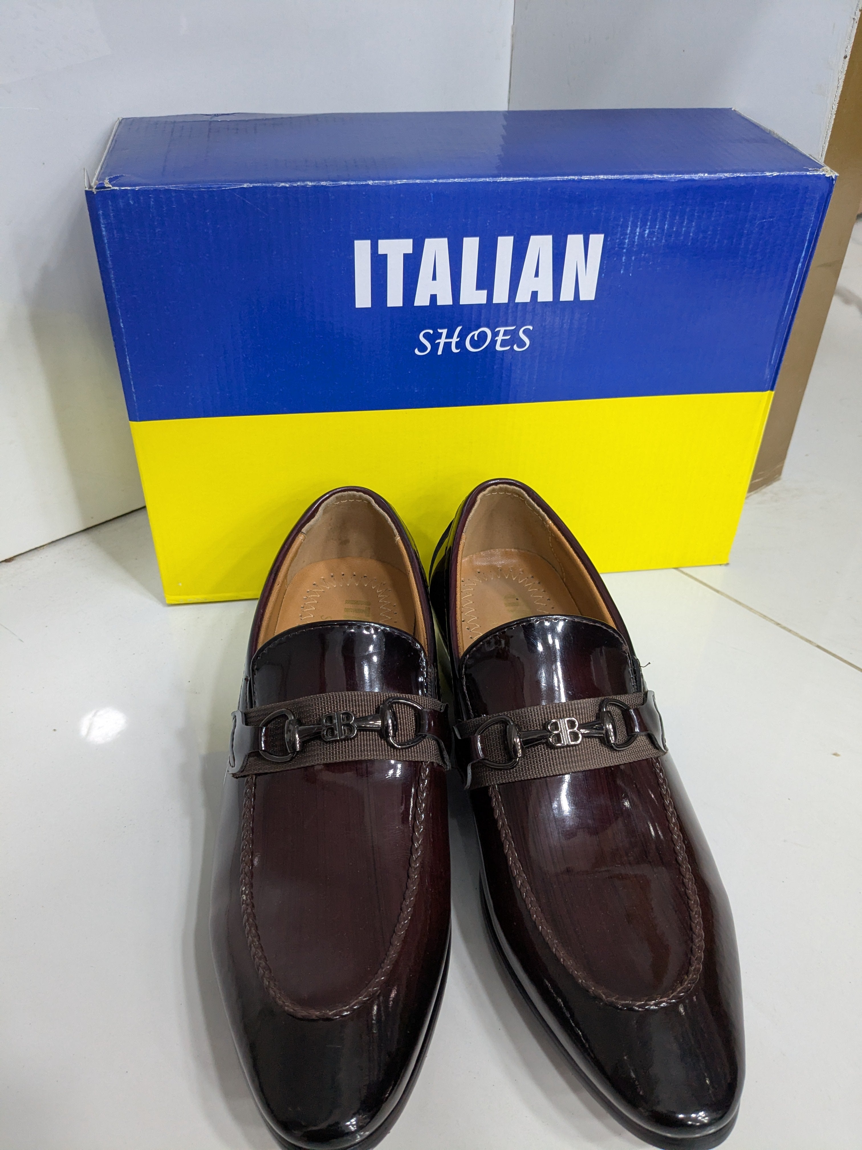 IT-31 Classic Loafer Shoes - Dark Brown