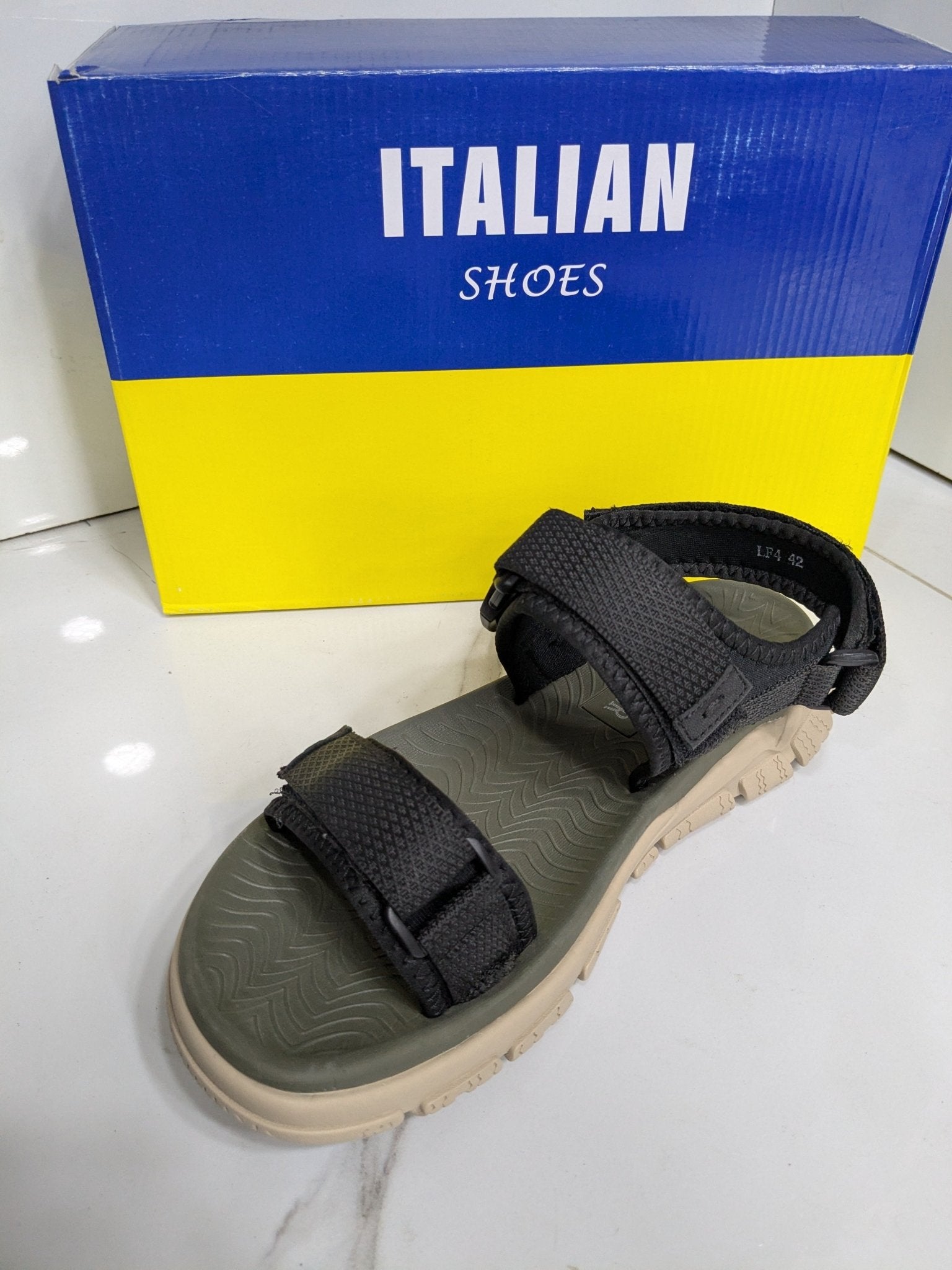 IT - 50 Trekker Sandal – Black & Olive - Italian Shoes