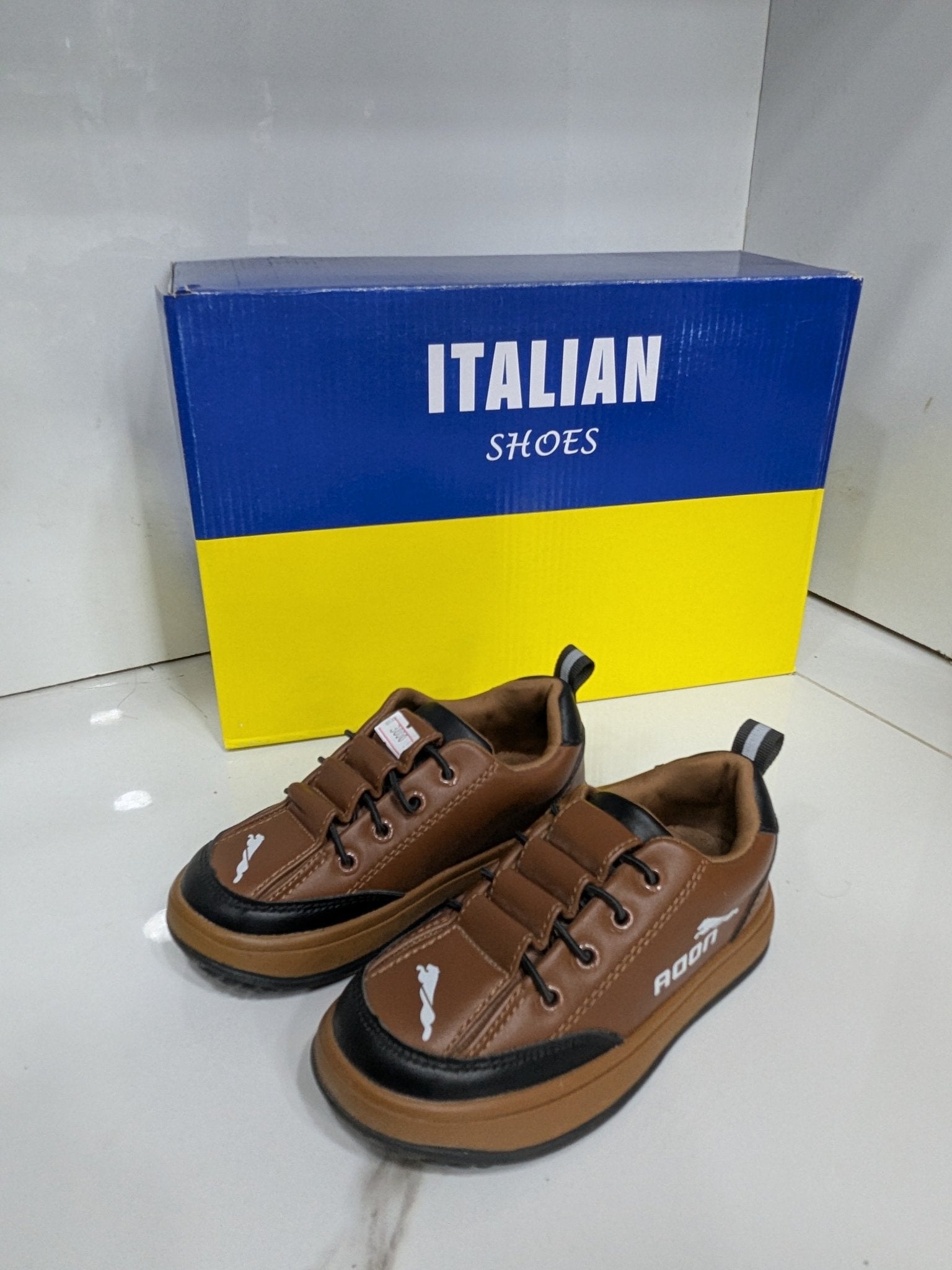 IT - 68 Kids Shoes – Classic Brown Comfort Fit - Italian Shoes