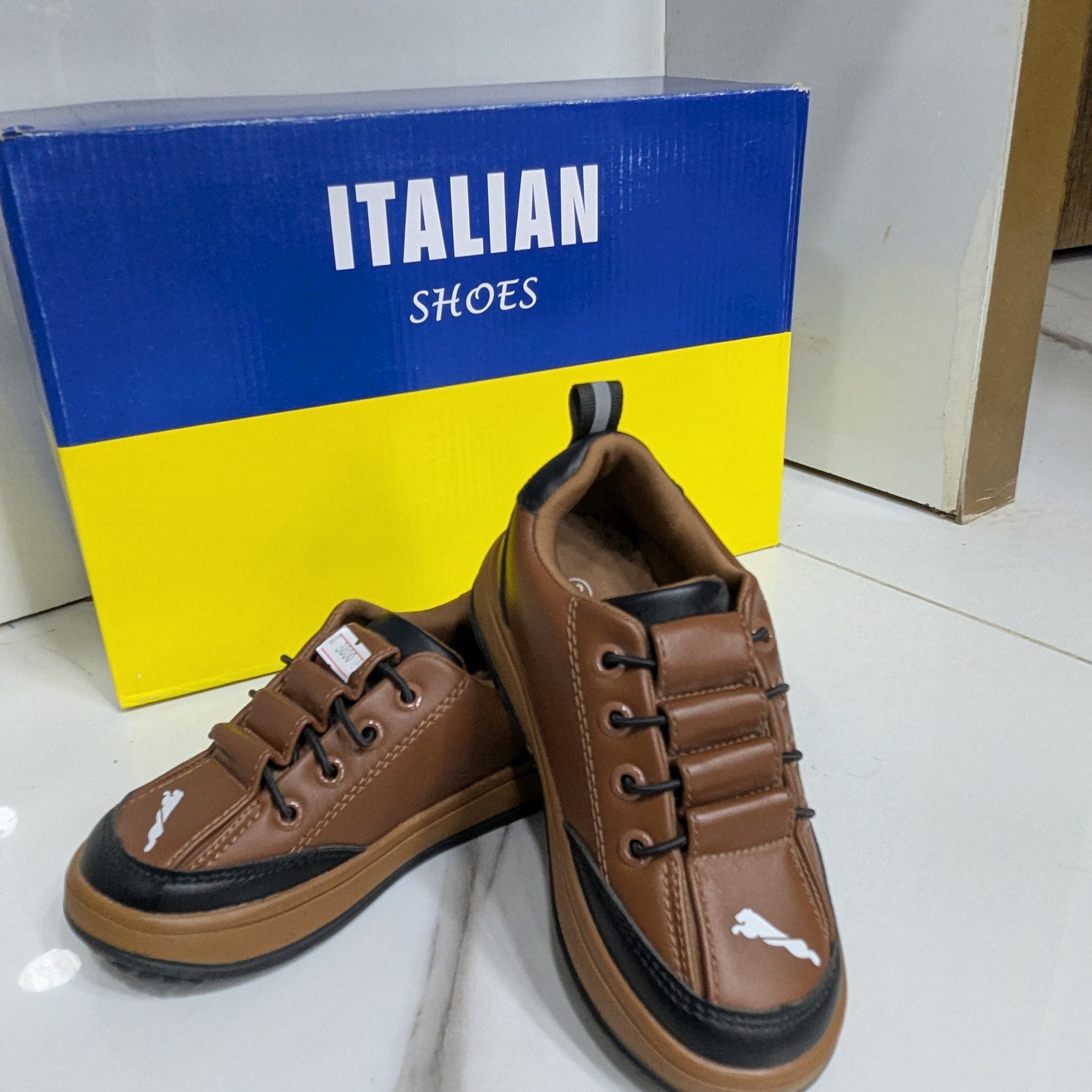 IT-68 Kids Shoes – Classic Brown Comfort Fit
